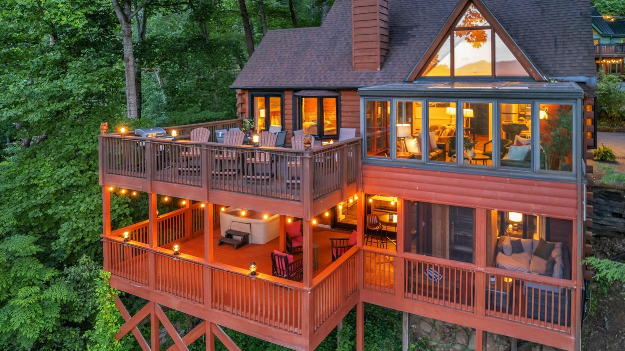 Family Chalet With Sauna, Hottub, Heavenly Views! Mins To Downtown! Gatlinburg Esterno foto