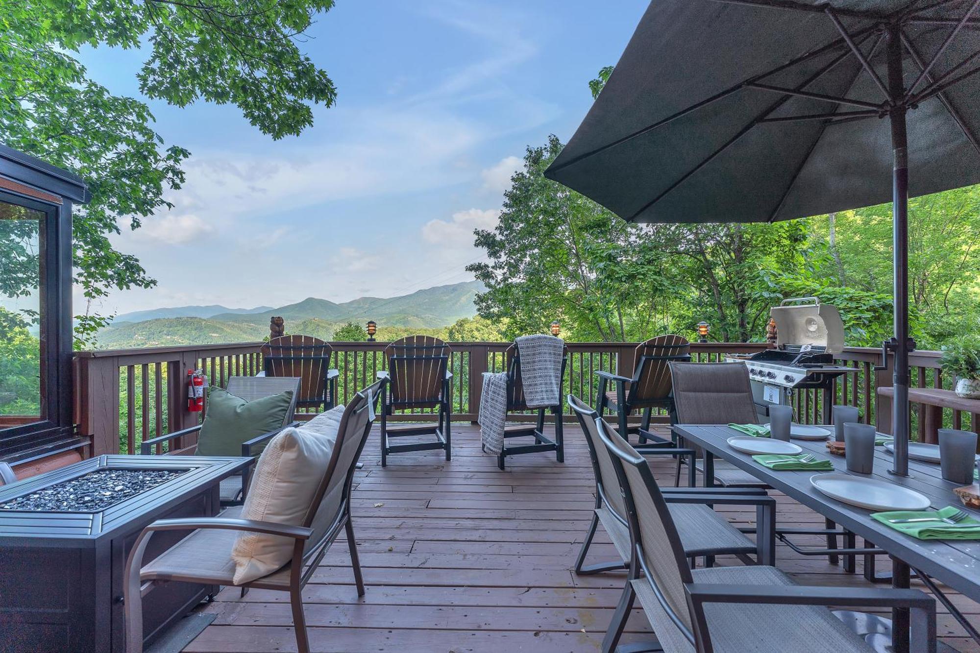 Family Chalet With Sauna, Hottub, Heavenly Views! Mins To Downtown! Gatlinburg Esterno foto