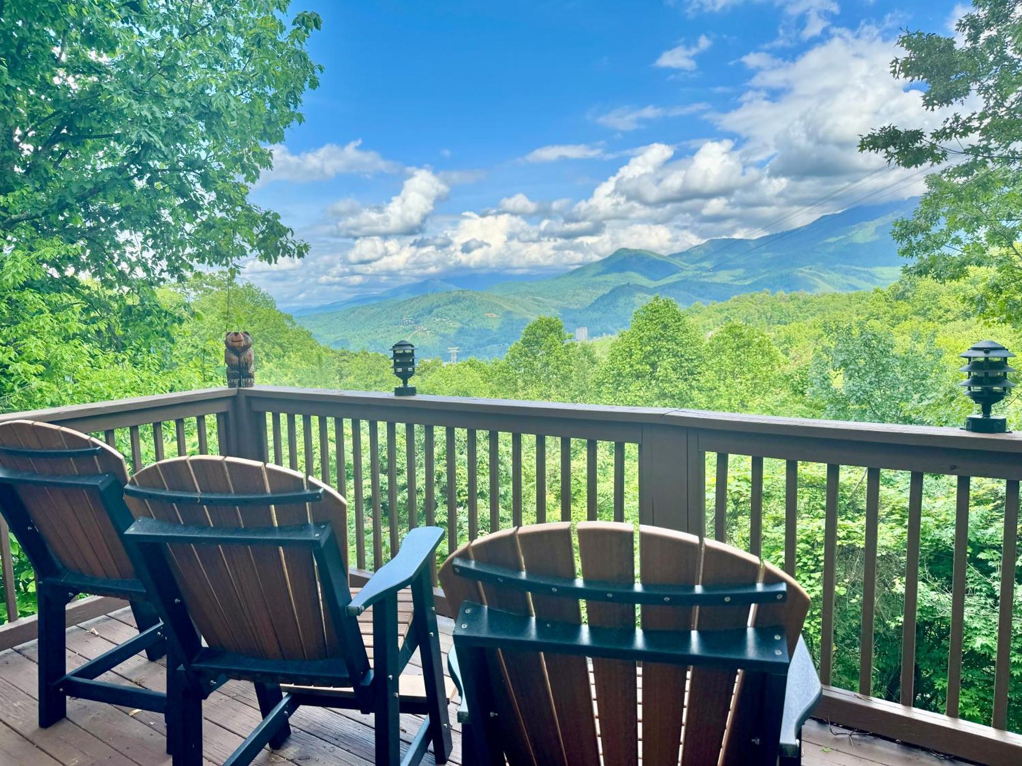 Family Chalet With Sauna, Hottub, Heavenly Views! Mins To Downtown! Gatlinburg Esterno foto